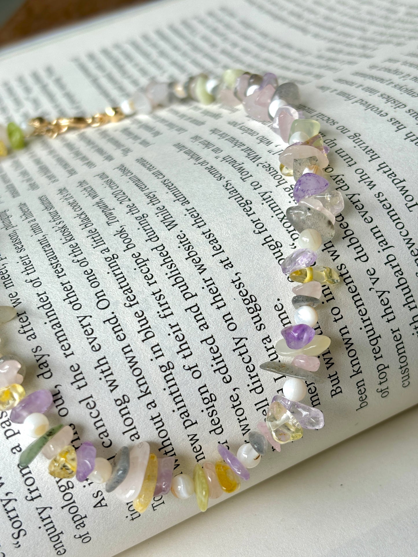 LYLA Choker Necklace