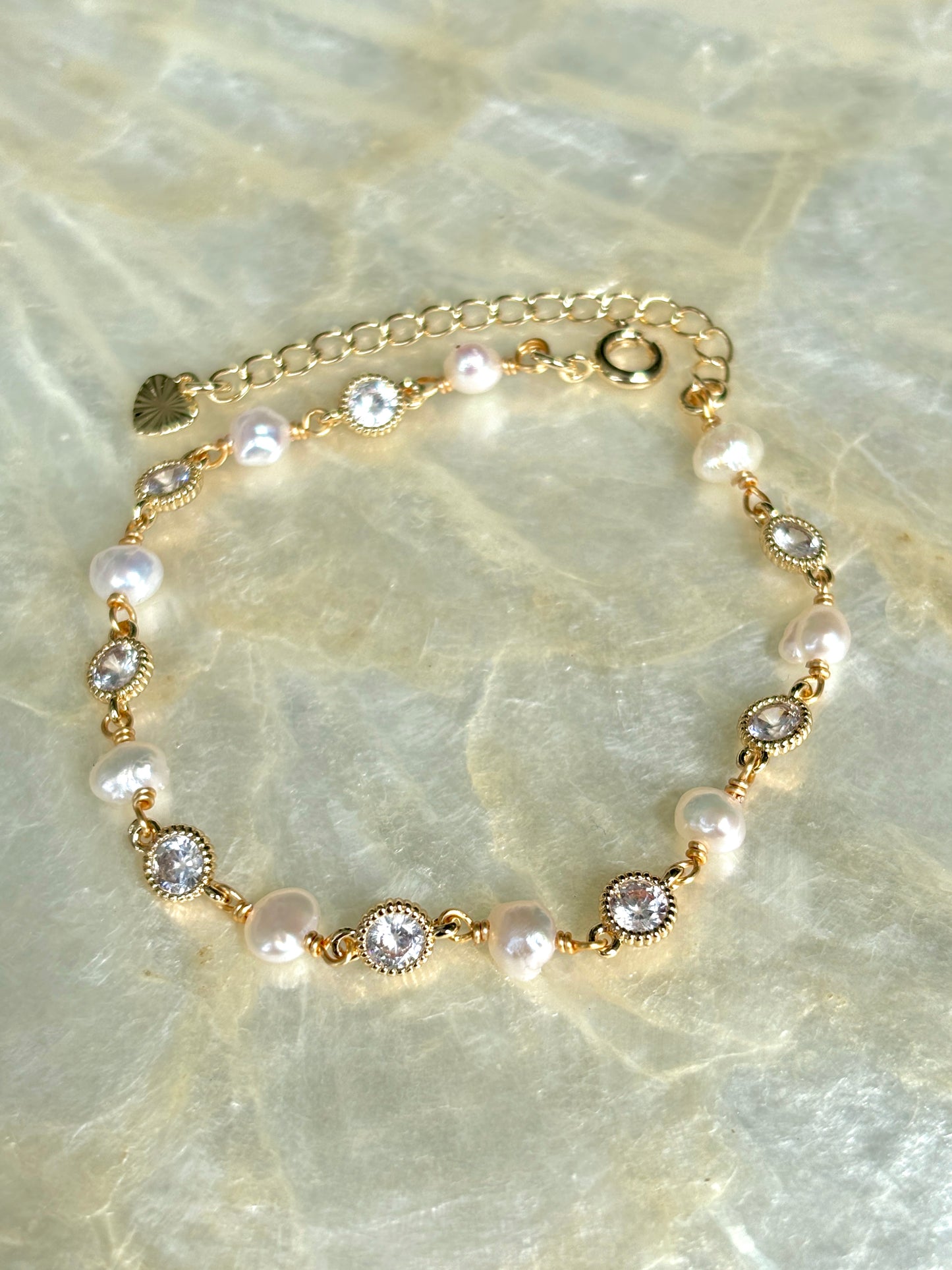 Juliette Pearl Bracelet