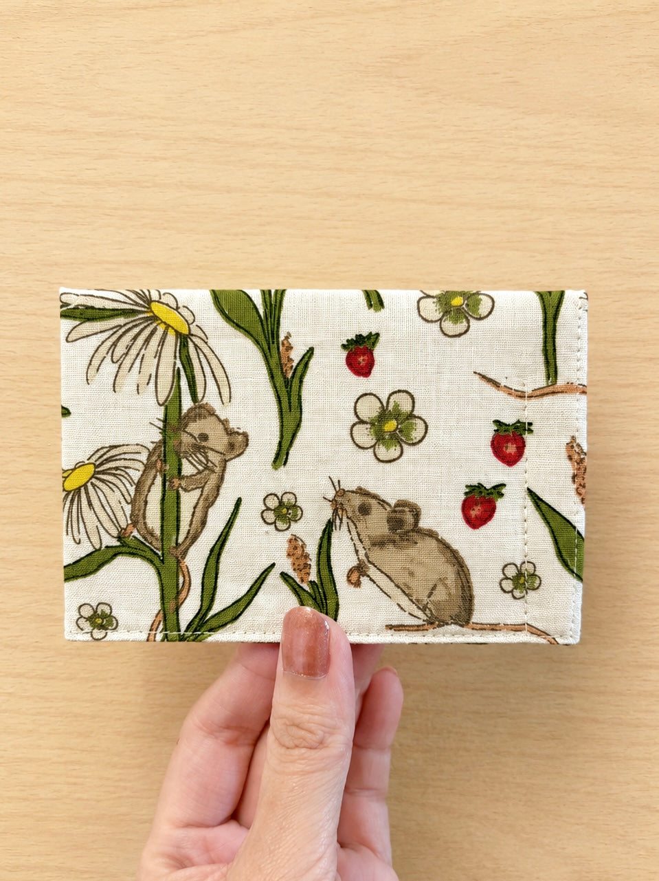 Ava Cardholder - Field Mice