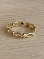 Ezra Wreath Ring