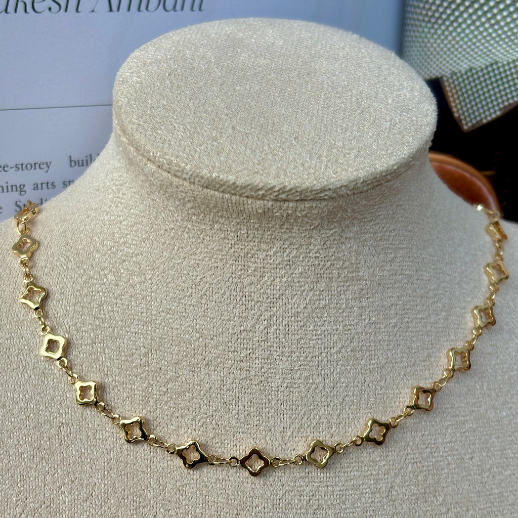 MEADOW Clover Choker necklace