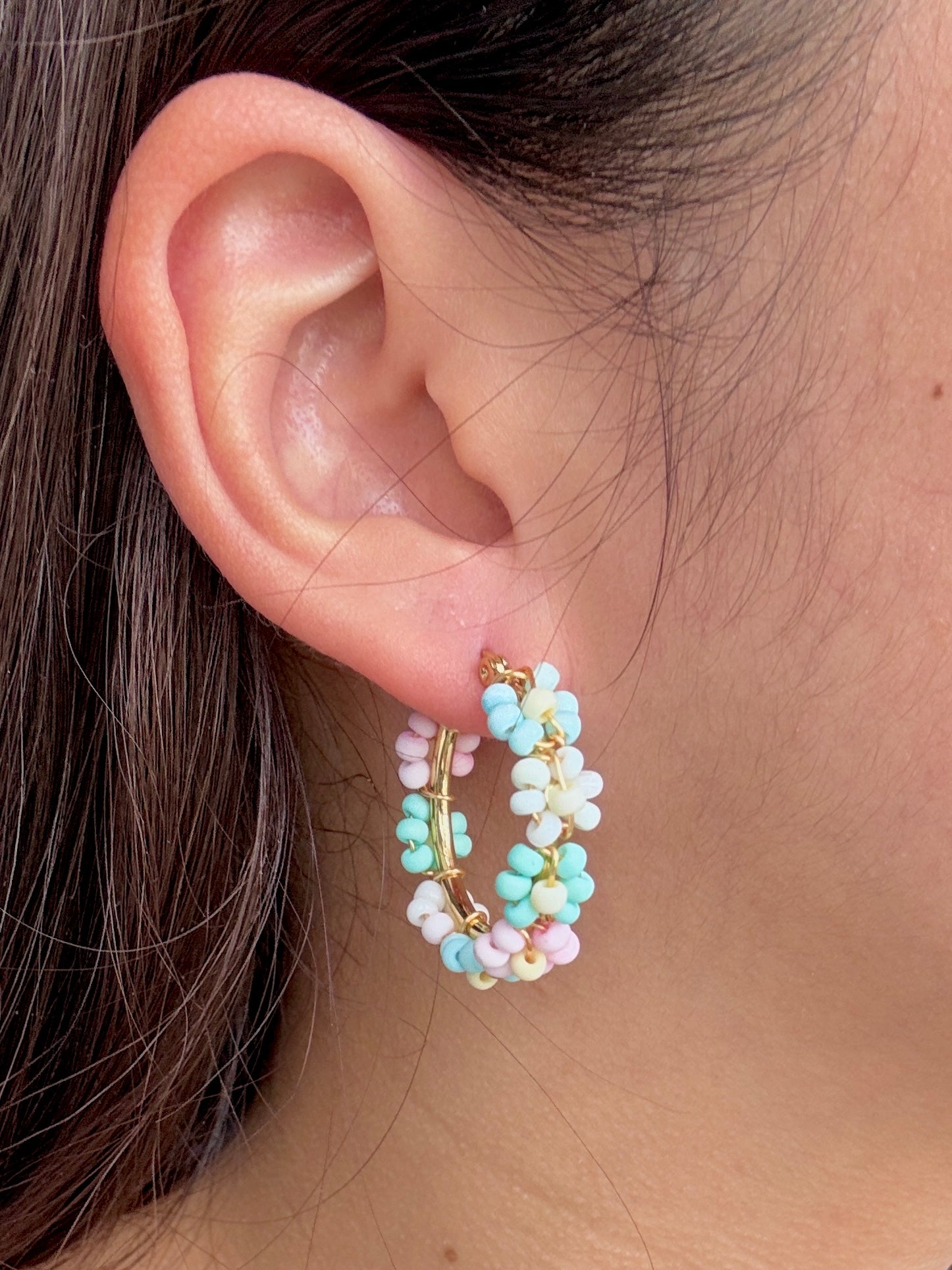 Daisy Beaded Earrings