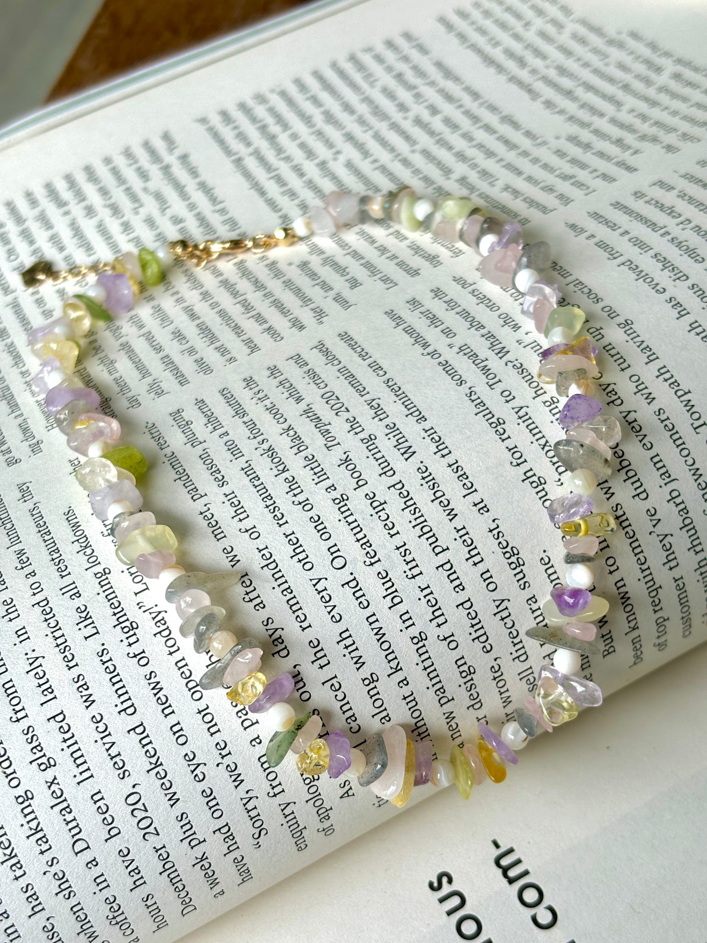 LYLA Choker Necklace
