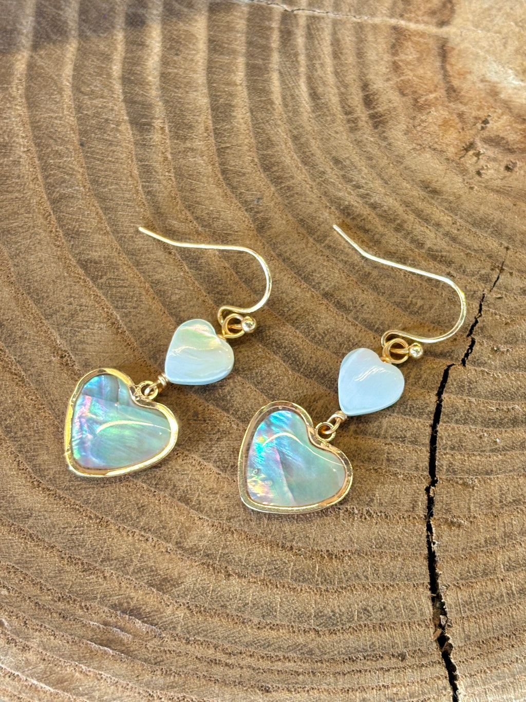 SUKI Natural Shell Earrings