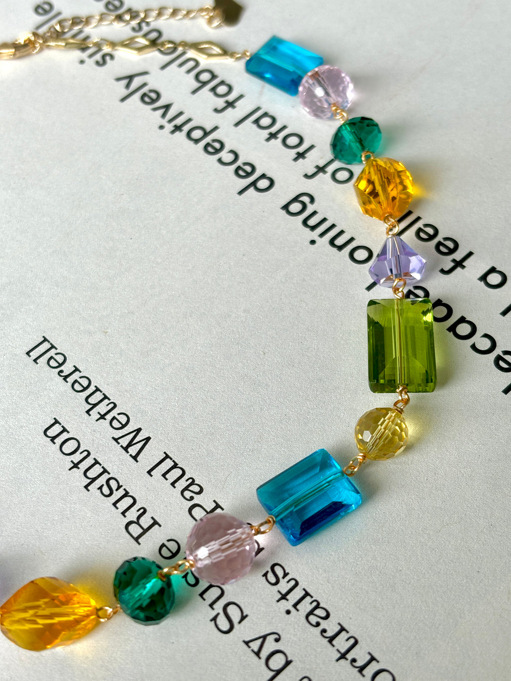 FRIDA Crystal Glass Necklace