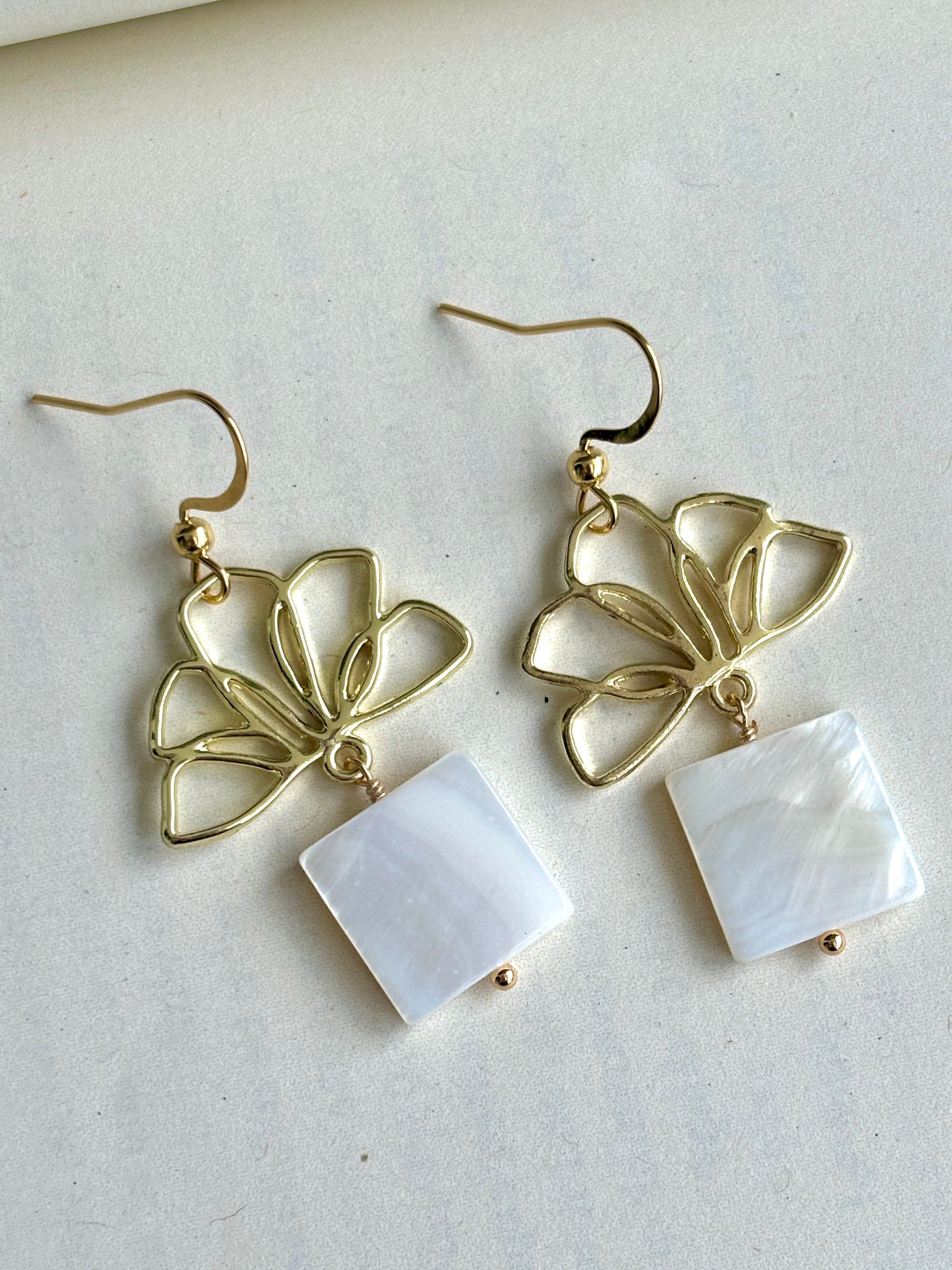 Orient Pearl Earrings