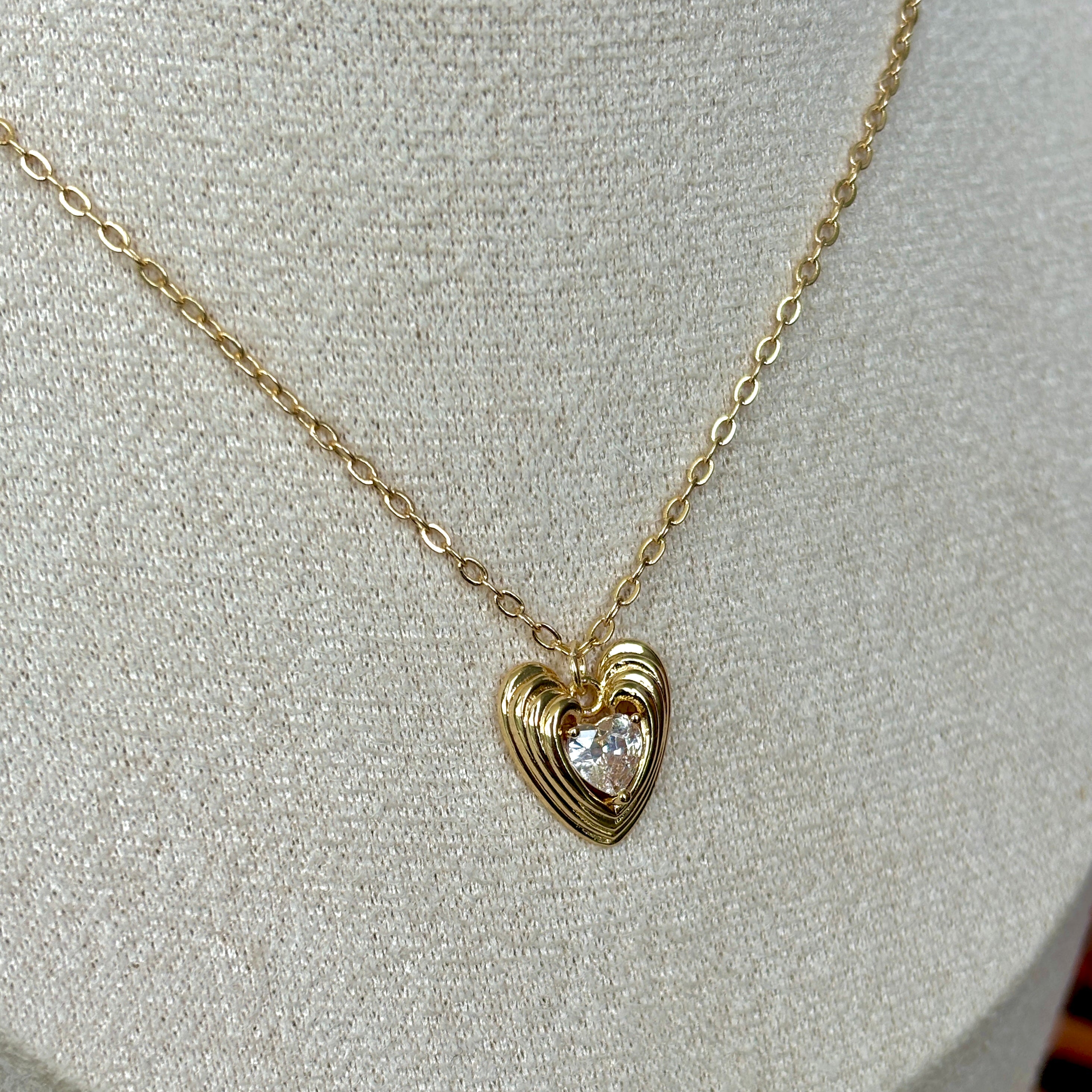 BETTY Love Heart Necklace