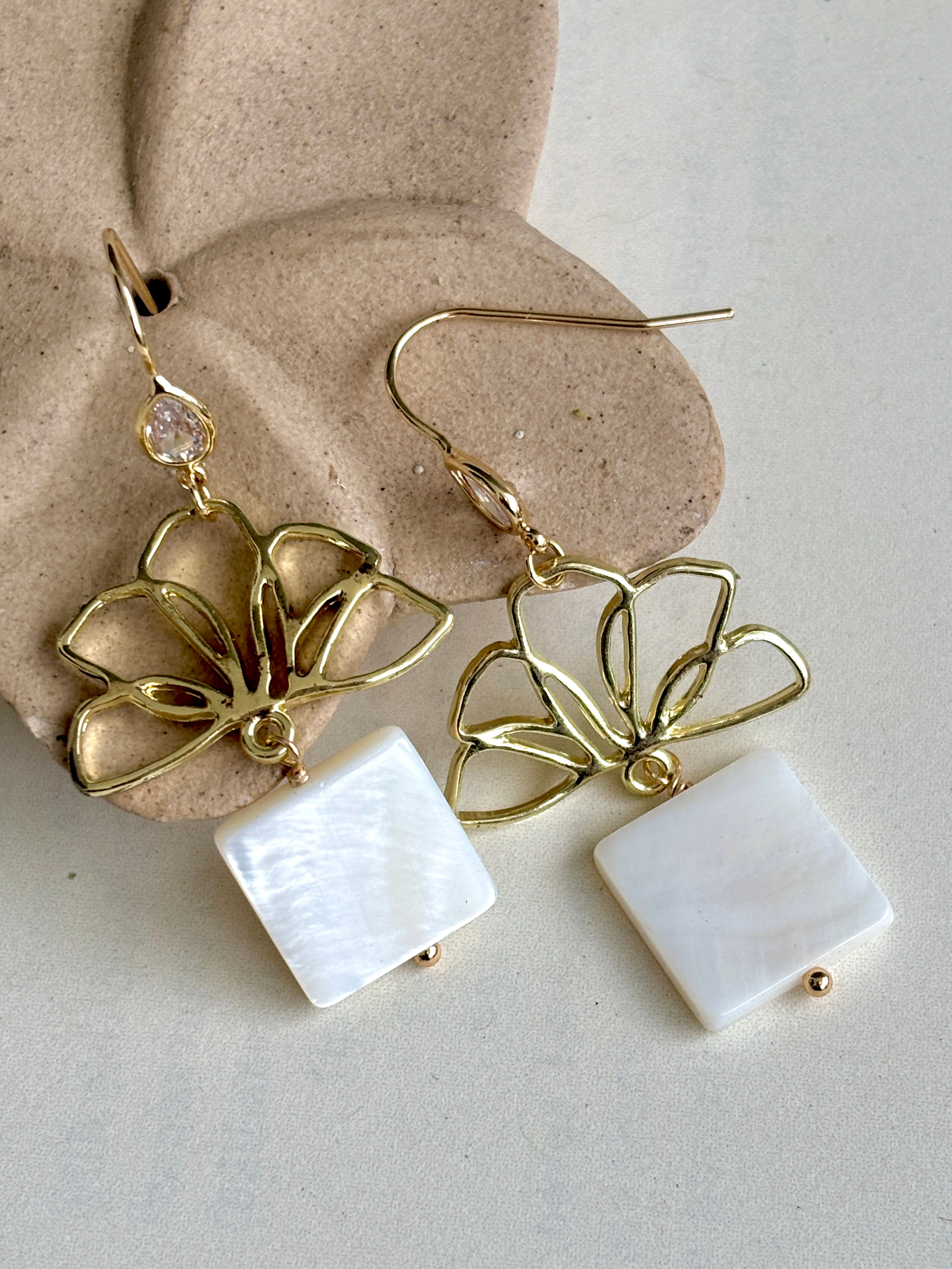 Orient Pearl Earrings