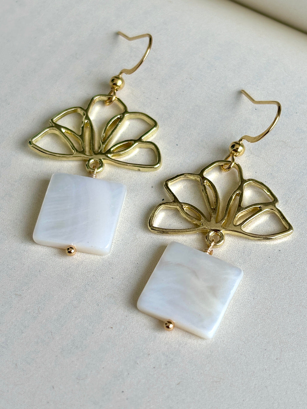 Orient Pearl Earrings