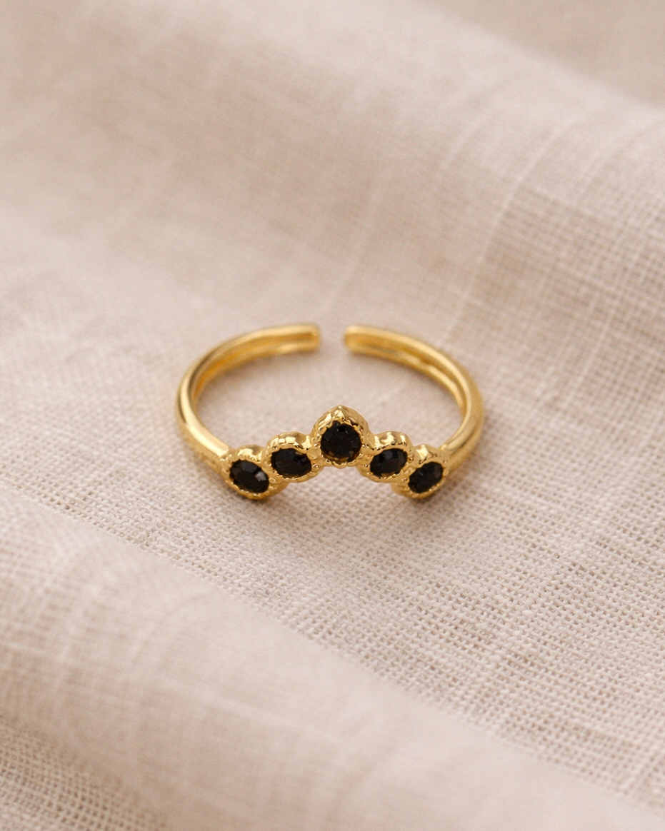 Nisha Onyx Ring