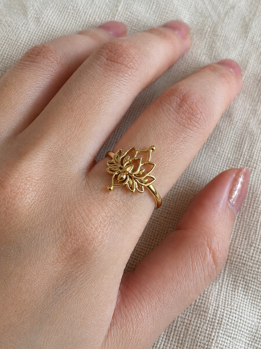 Maya Lotus Ring