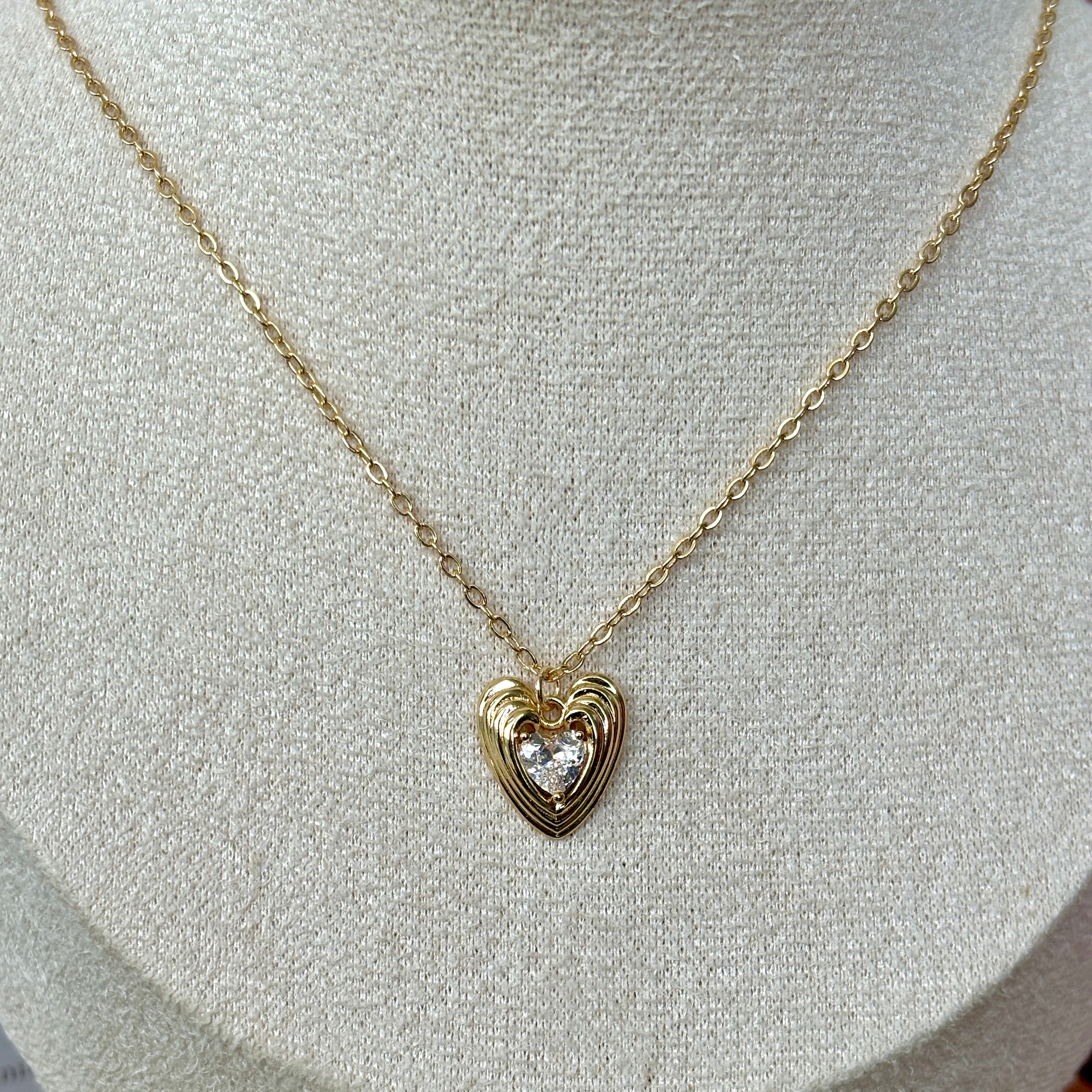BETTY Love Heart Necklace