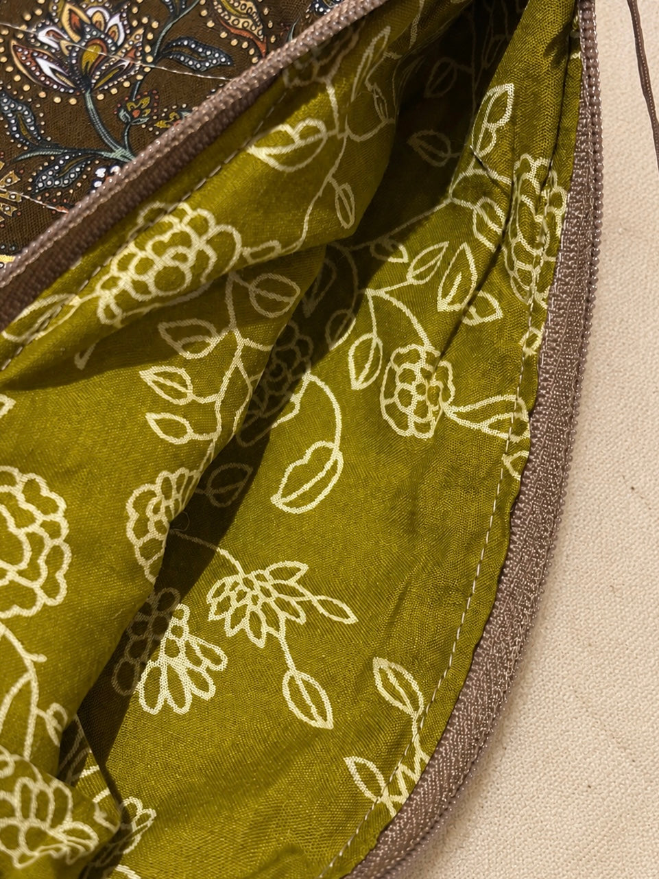 Blaire Frilly Pouch - Brown Paisley