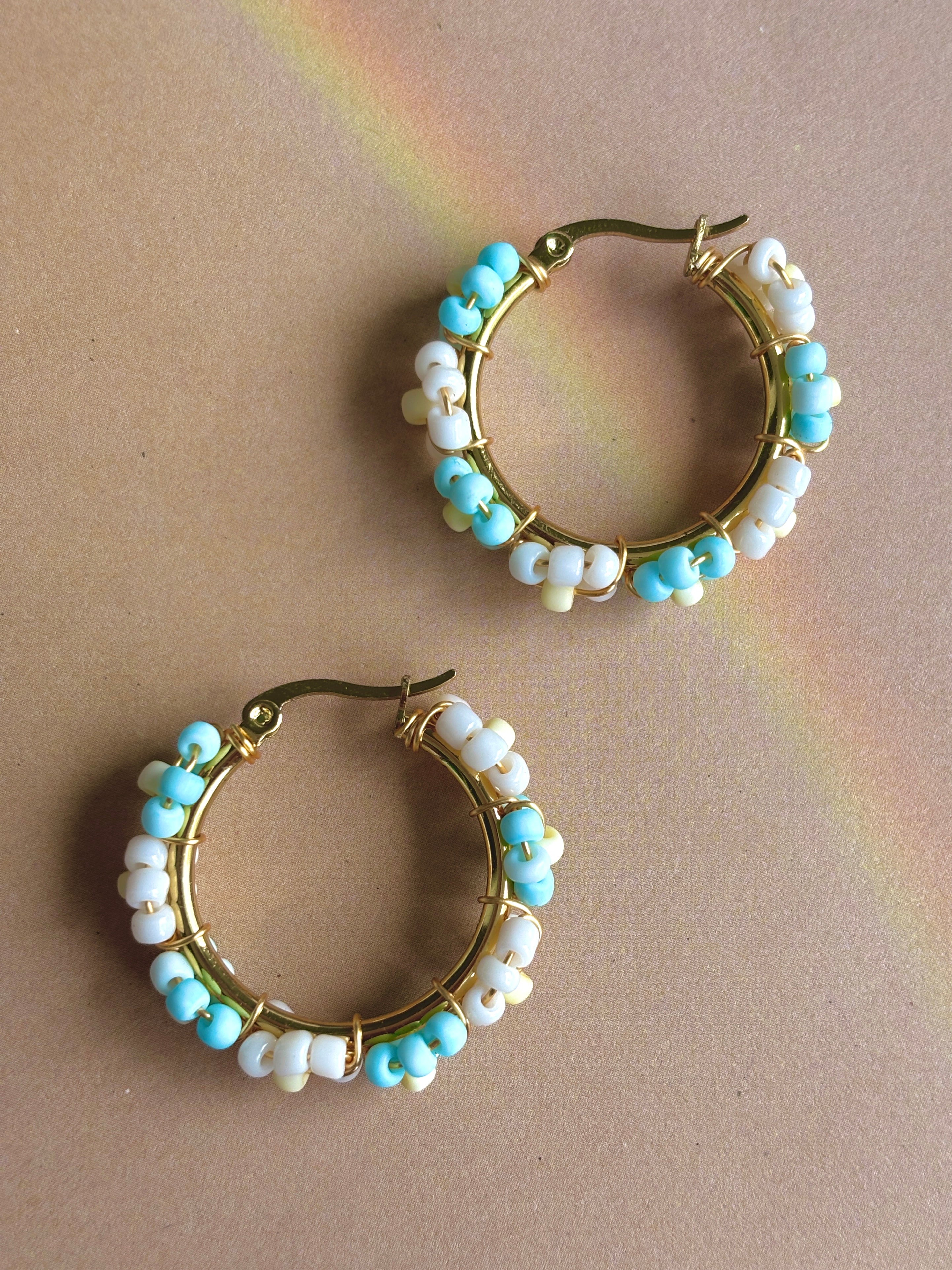 Daisy Beaded Earrings