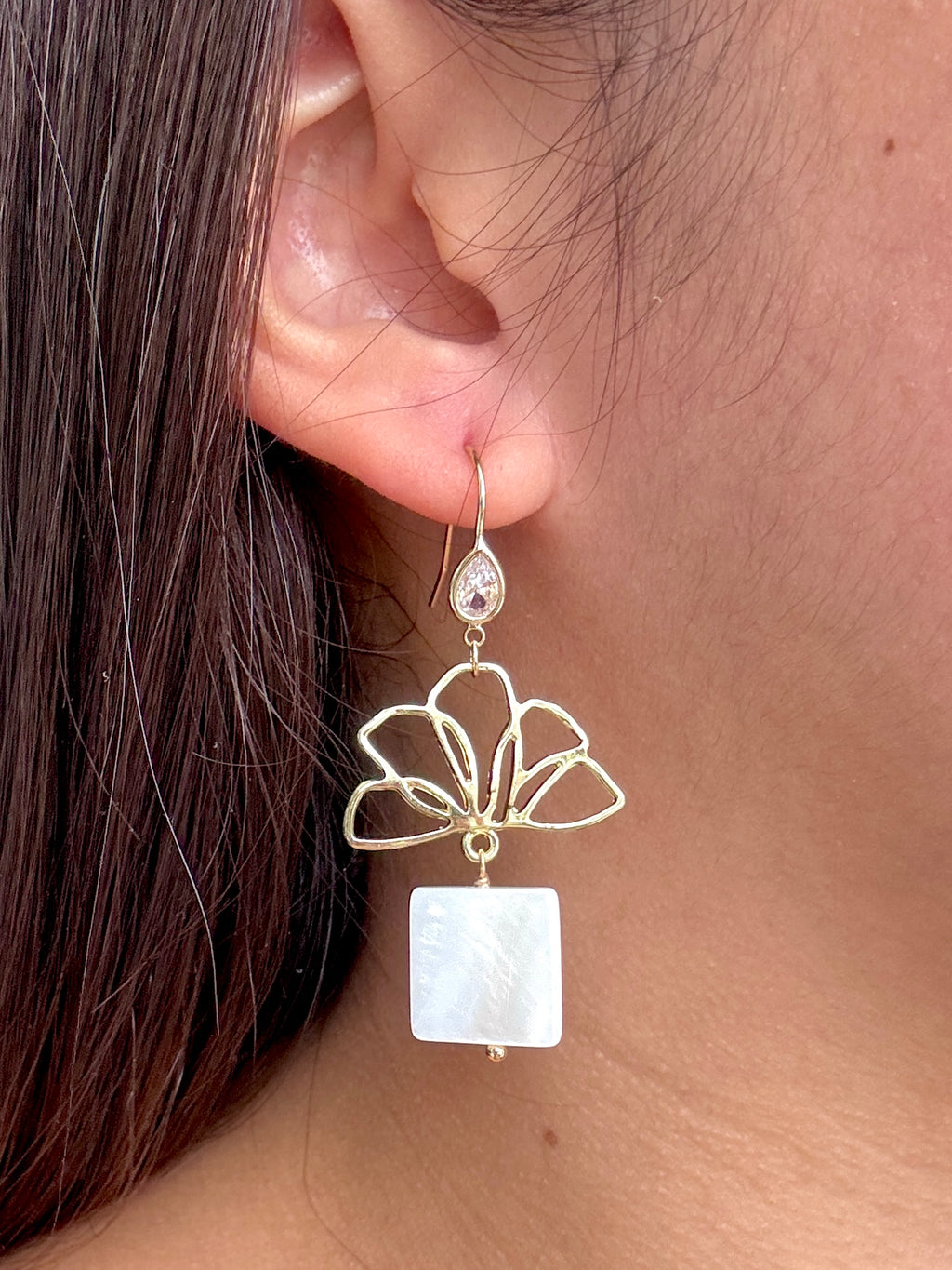 Orient Pearl Earrings