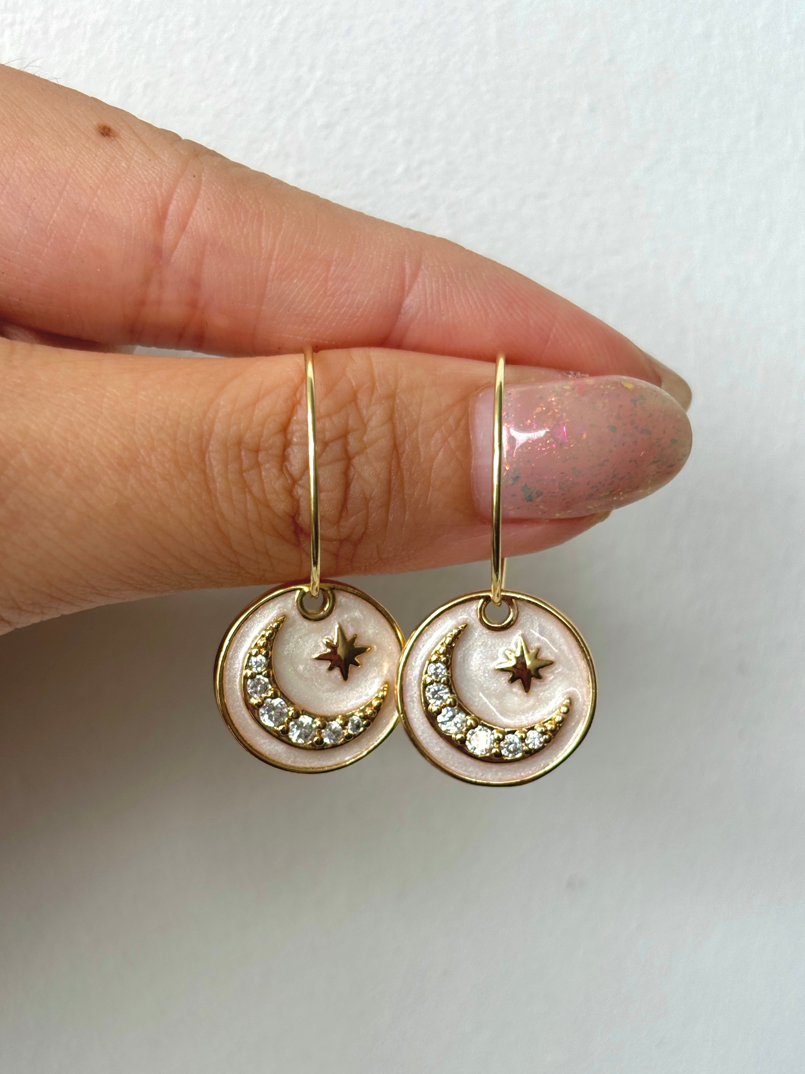 ARUNA Pendant Earhoops