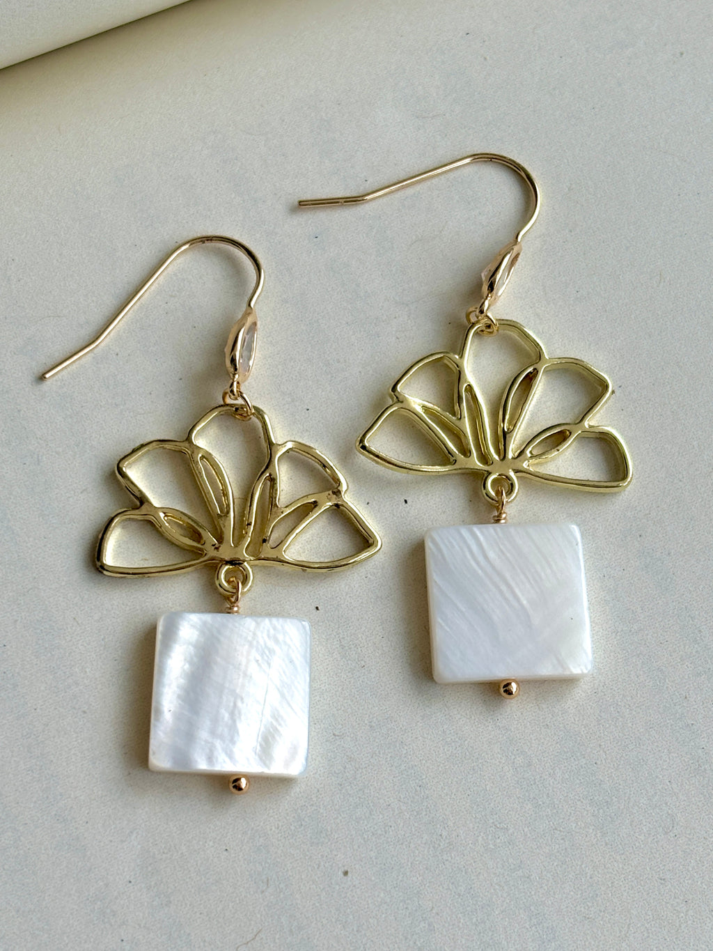 Orient Pearl Earrings