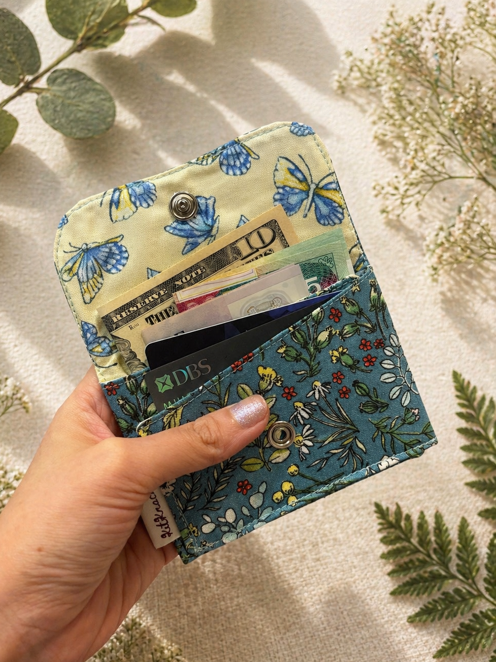 Ava Cardholder - Blue Meadow