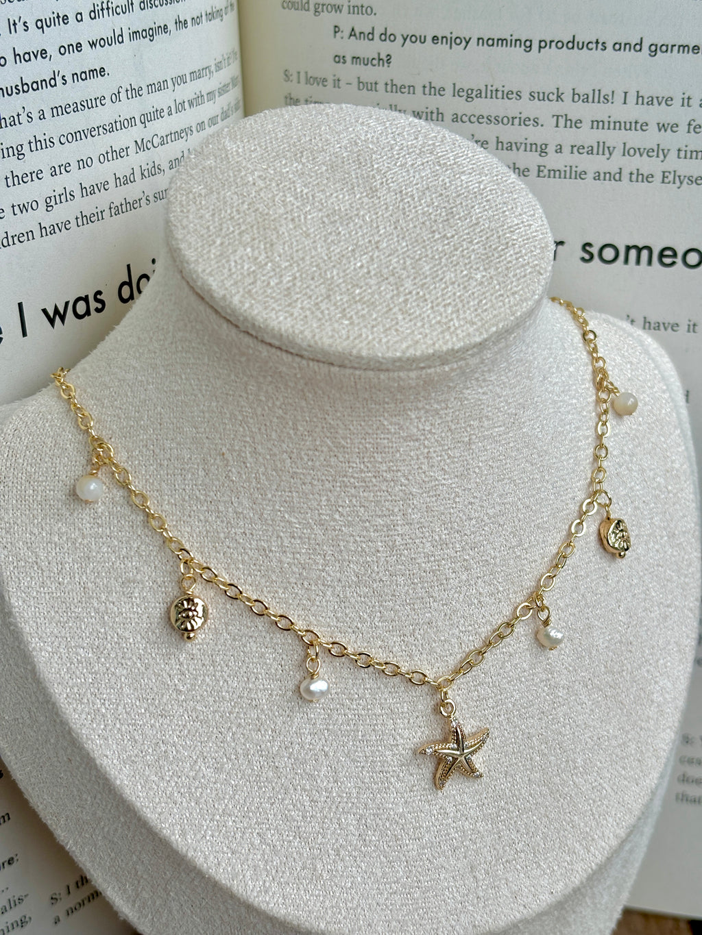 AMOYA Seaside Necklace