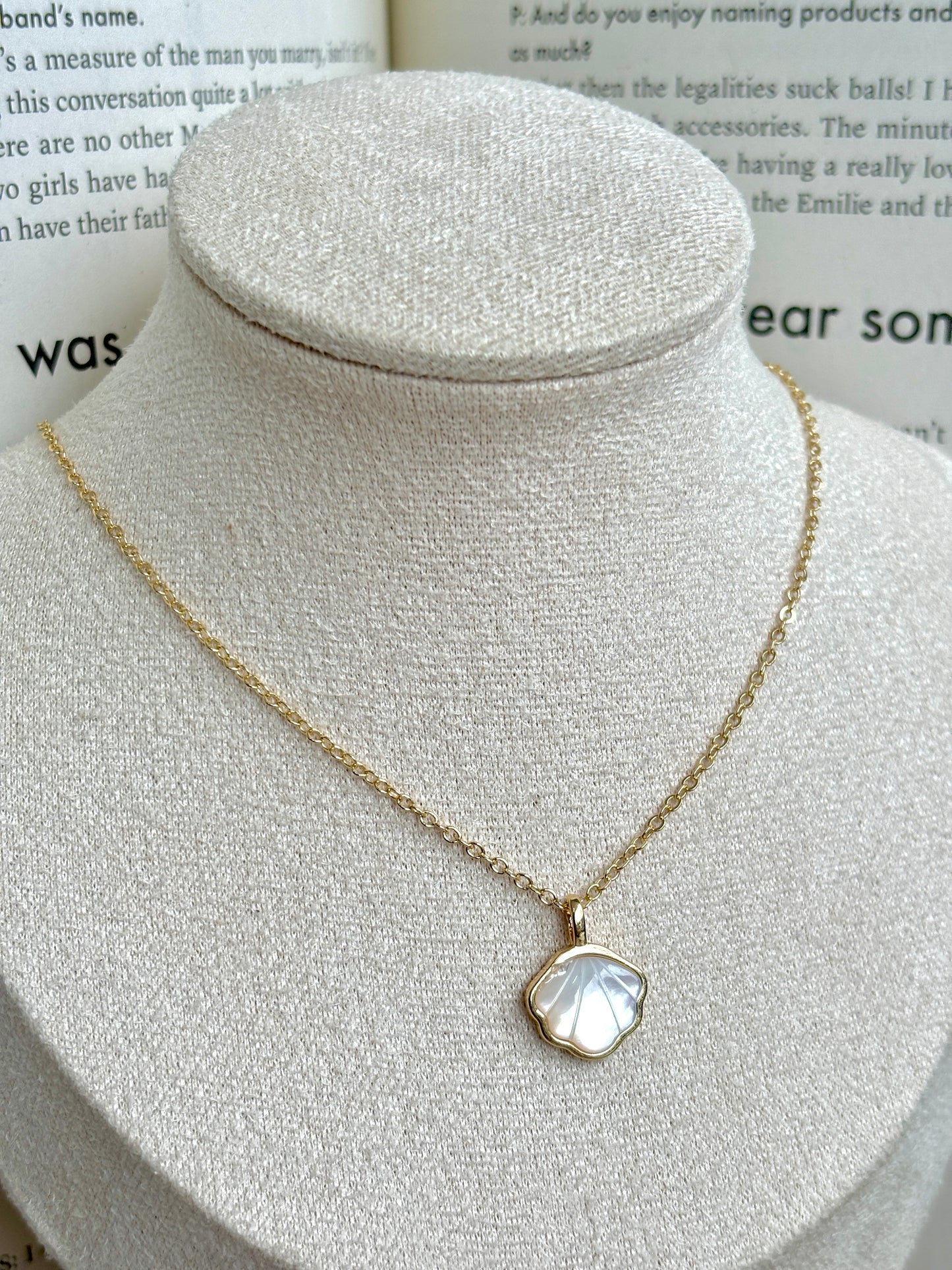 KAILANI Seashell Necklace