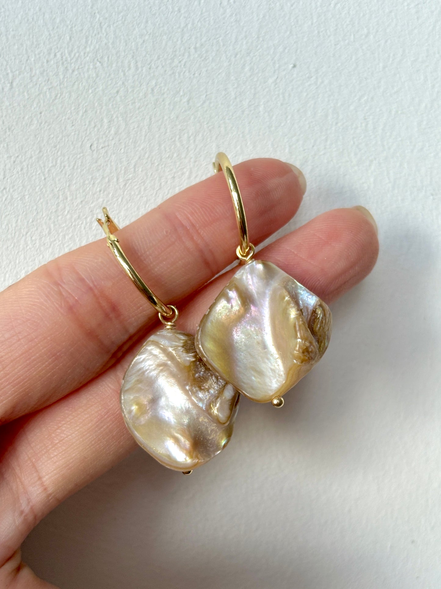 MARINA Shell Earrings