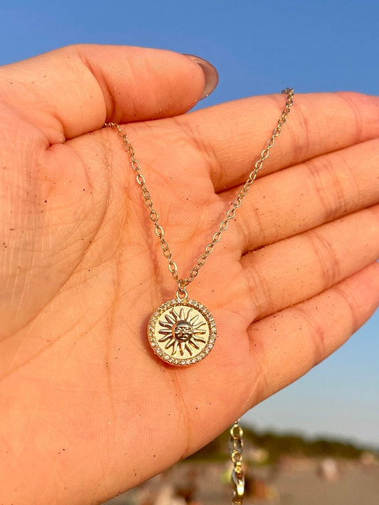 SONNE Charm Necklace