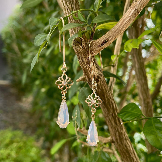 LYDIA Moonstone Earrings