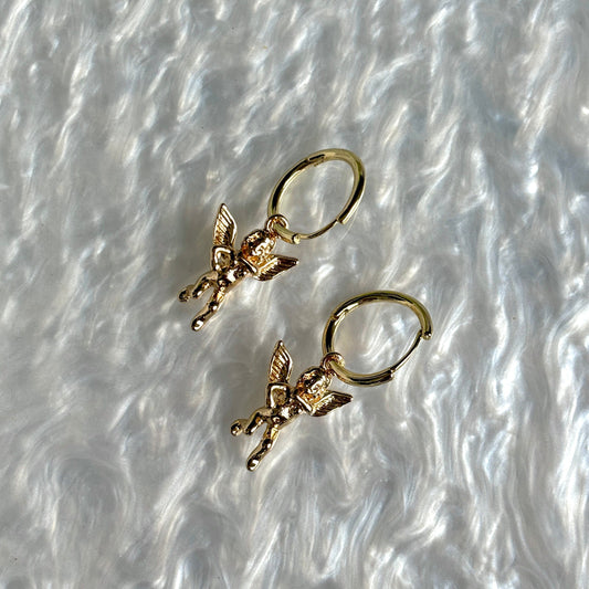 GOLDEN CUTIES Cupid Ear Hoops