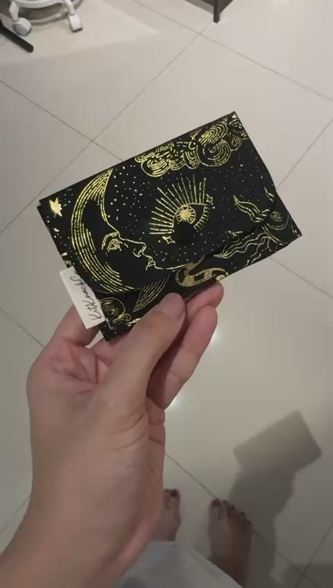 Ava Cardholder - Golden Tarot